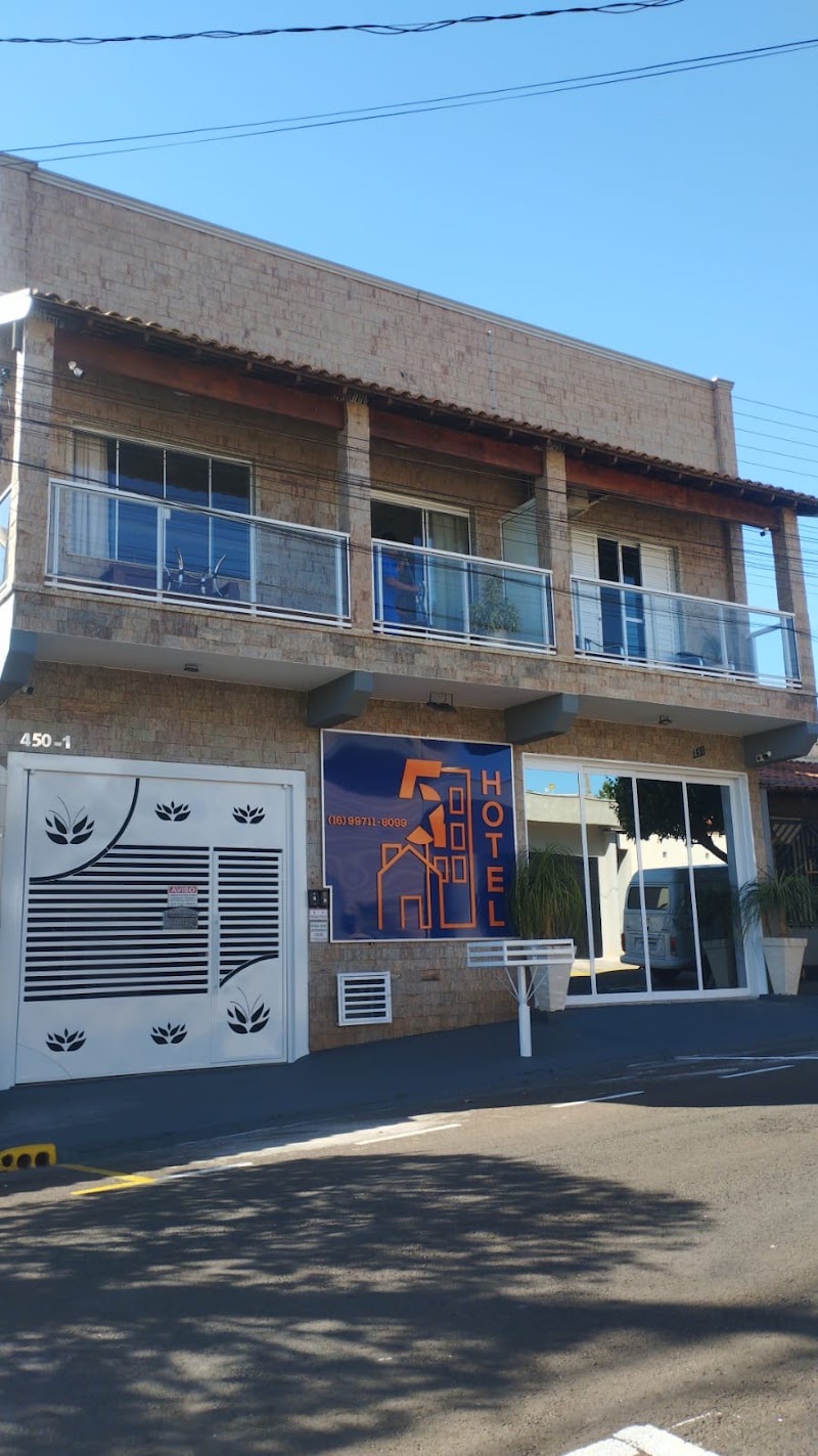 Hotel 5 Estrela